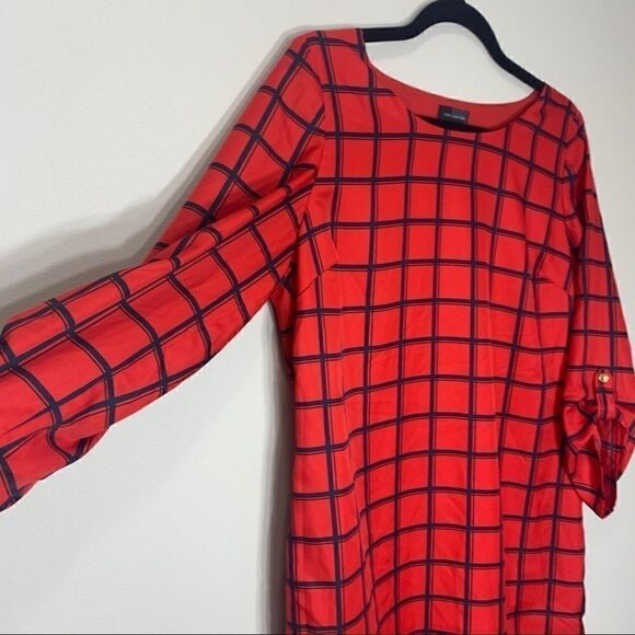 18.) The Limited medium red navy blue tunic - Picture 3 of 11